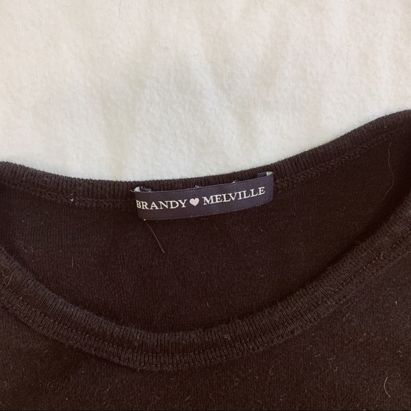 Brandy Melville Tee w/ Leopard Sleeves RARE - Picture 3 of 6
